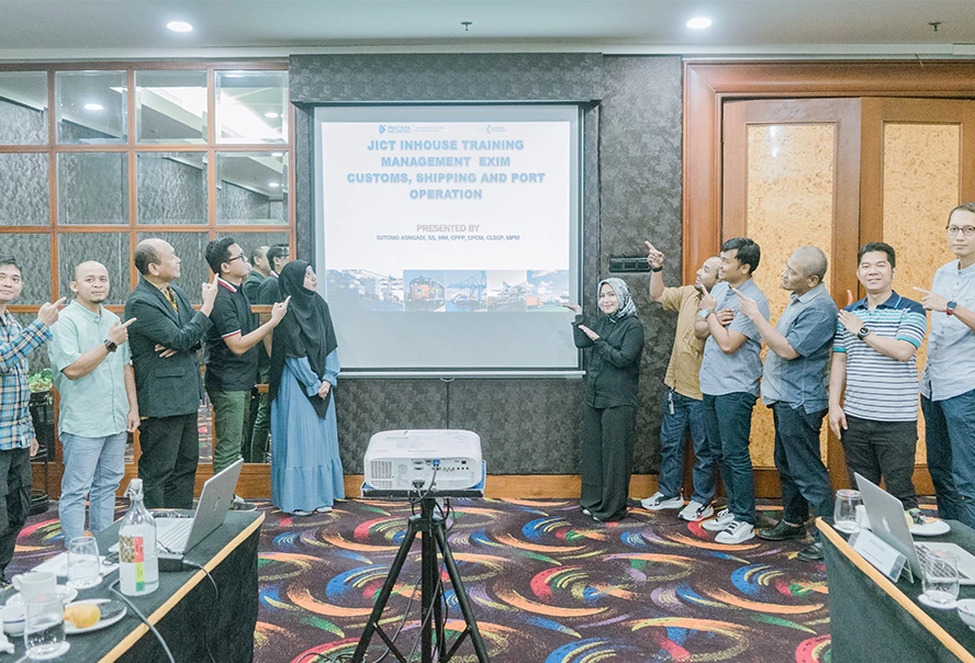 In house Exim PT JIC