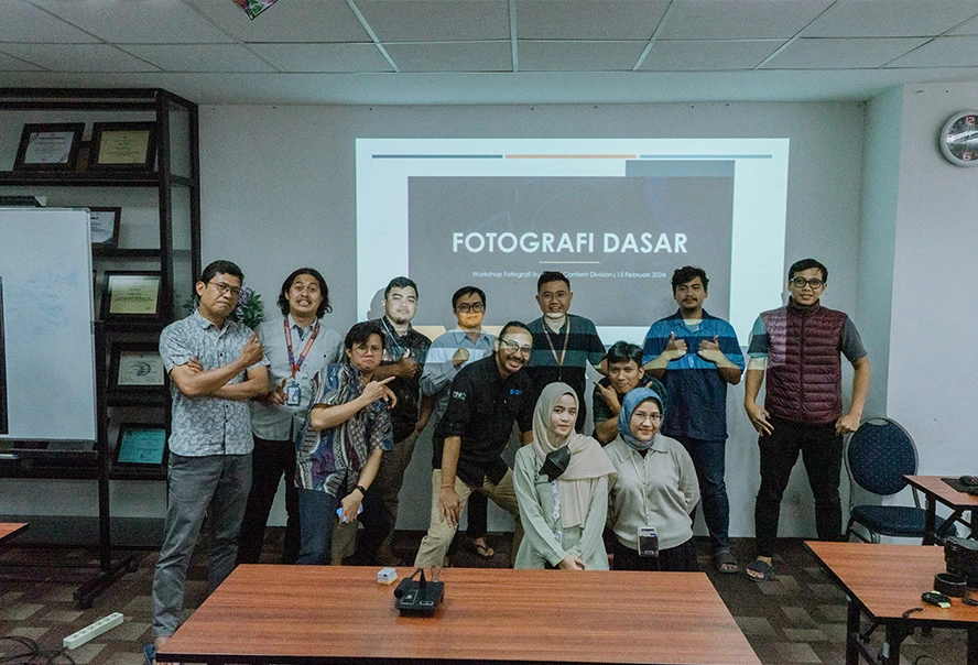 Divisi Digital Content Pratama Indomitra Konsultan mengadakan kegiatan workshop fotografi
